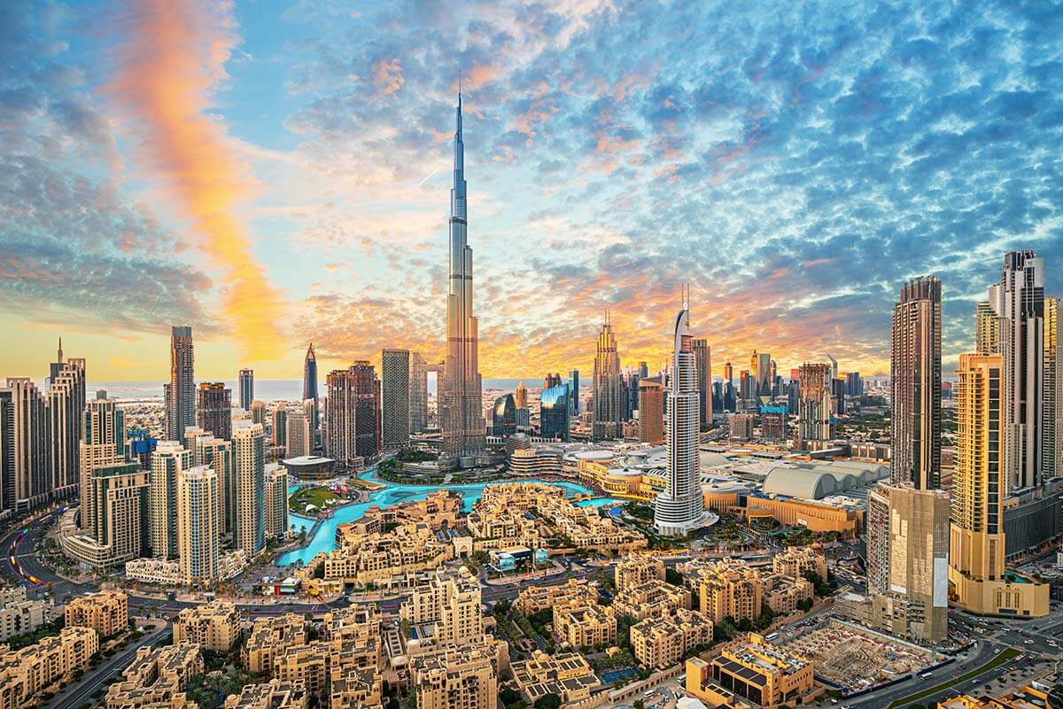 Dubai: The Ultimate Guide to Experiencing the Jewel of the Middle East